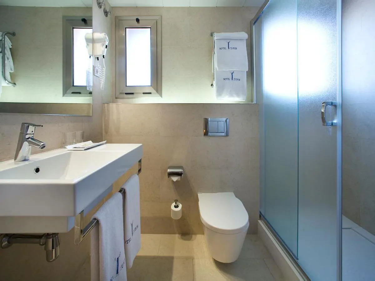 ***  Hotel Turin Barcelona Spanyolország